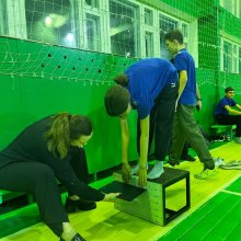 Выполнение испытаний комплекса ГТО "Юнармейцами" в МБОУ "СОШ №5" г. Усинска в рамках Муниципальных соревнований" Юнармия в спорте"