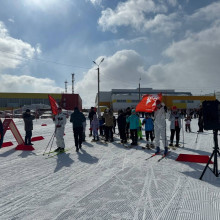 ГОНКИ НА ОХОТНИЧЬИХ ЛЫЖАХ