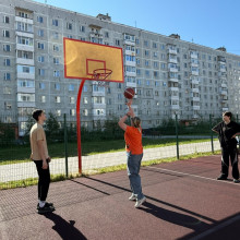 ЛЕТО С ПОЛЬЗОЙ: ДВОРОВЫЕ ПЛОЩАДКИ ЖДУТ!